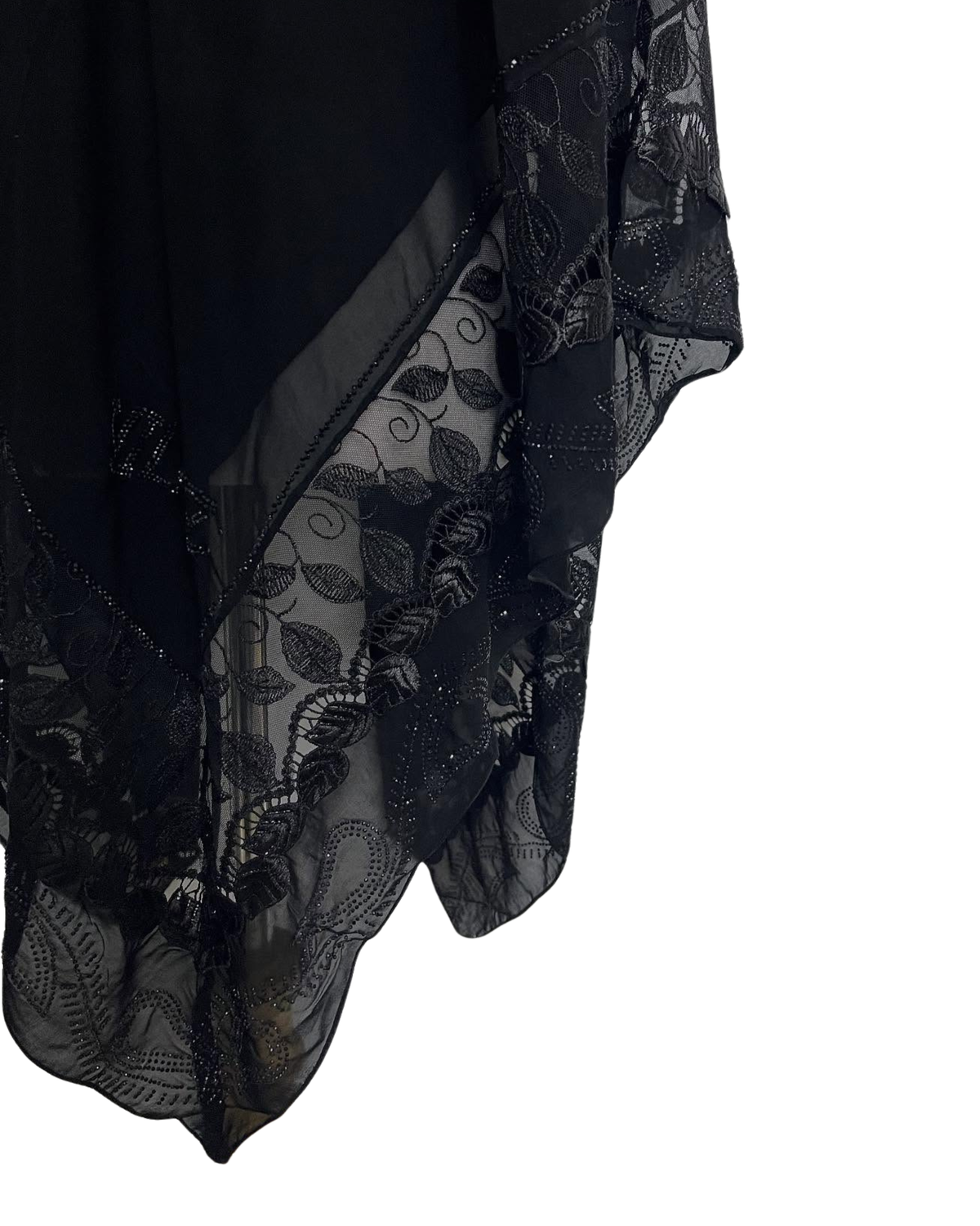 Luxe Detail - The Signature Emirati Collection